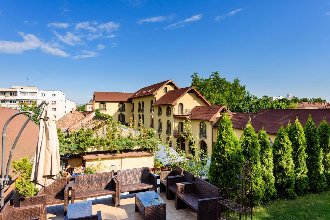 Târgu-Mureş Pension Passion מראה חיצוני תמונה