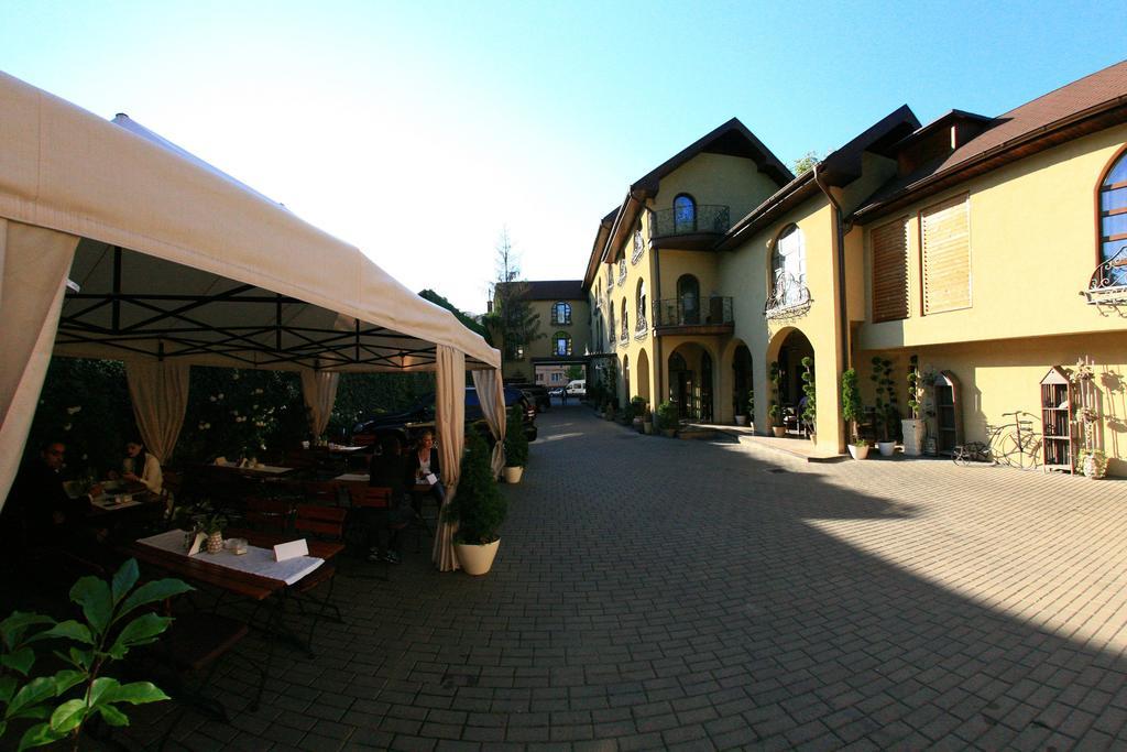 Târgu-Mureş Pension Passion מראה חיצוני תמונה