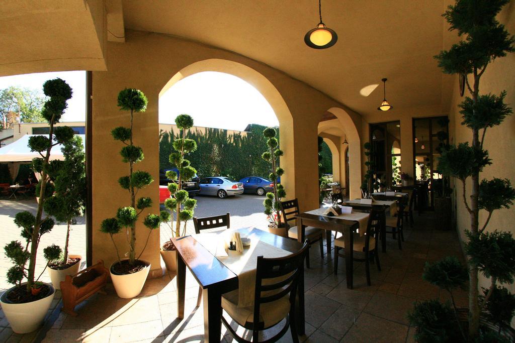 Târgu-Mureş Pension Passion מראה חיצוני תמונה
